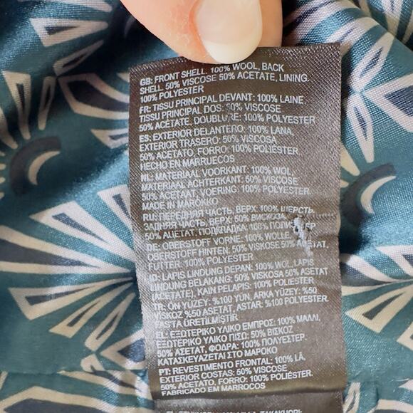 Ted Baker Men’s Wool Vest Navy Waistcoat with Patterned Lining V‑Neck Button 44R - Picture 9 of 10